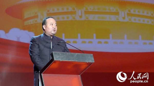 ���H�����A��ˇ�g(sh��)�F(tu��n)�F(tu��n)�L(zh��ng)���档�O���O �z